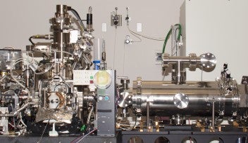 Nanographenes prolong super-resolution microscopy from minutes to